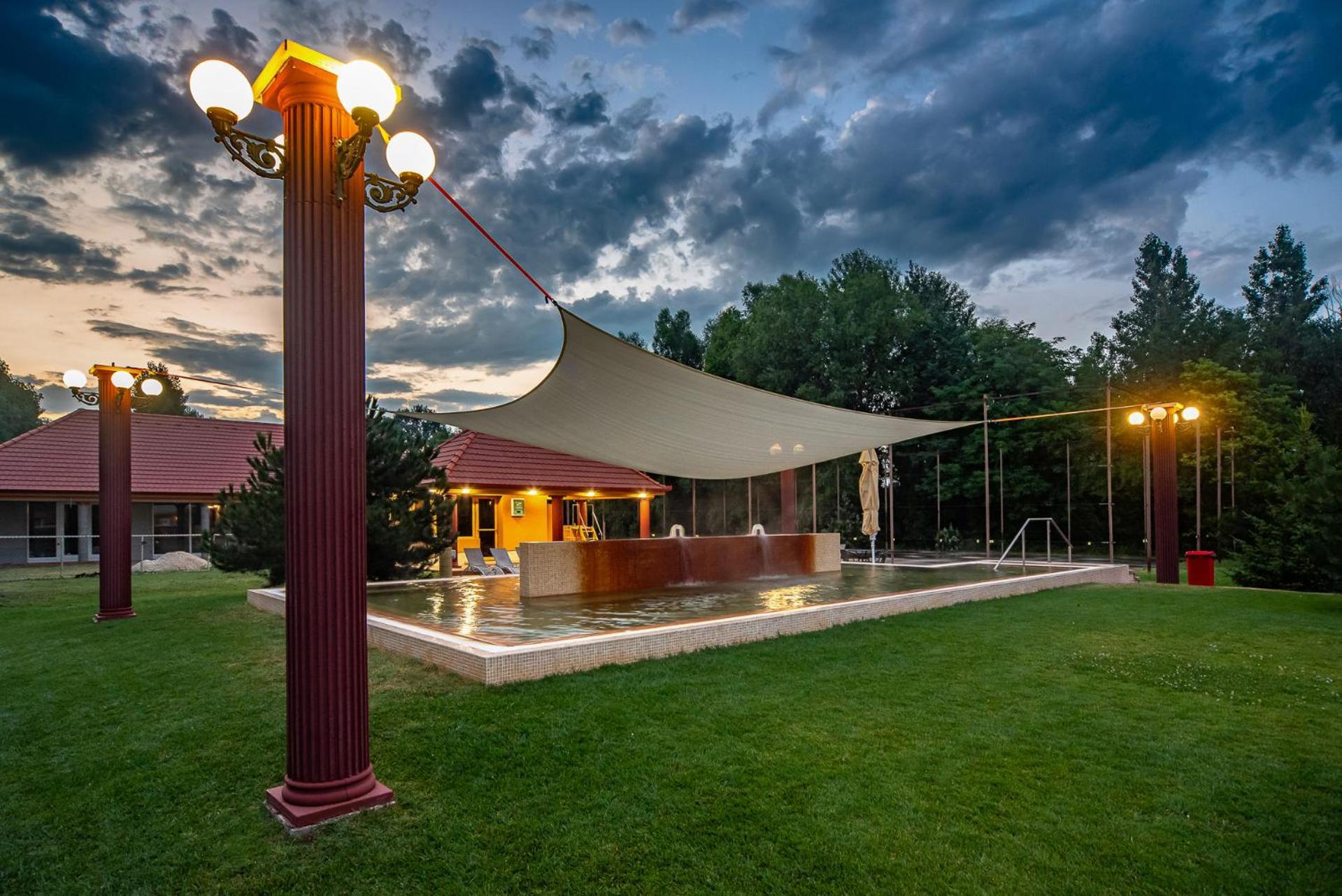 Termal Hotel Vesta Tapioszecso Exterior foto